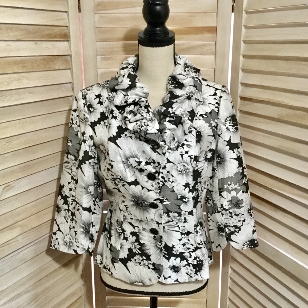 Adrianna Papell Evening Essentials Floral Jacket M